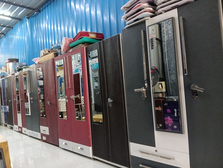 Bhusawal Furniture & electronic centre